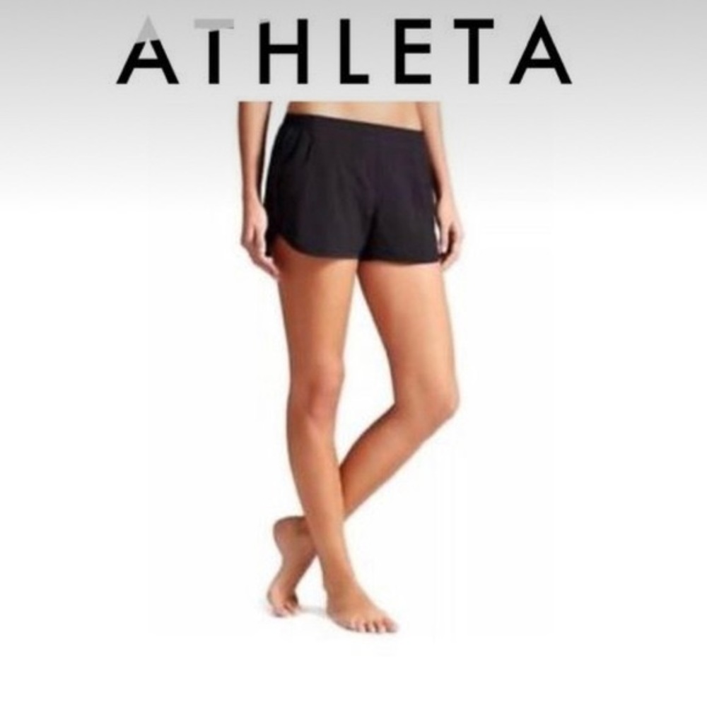 Athleta Wahina Black Short - NWT - 10